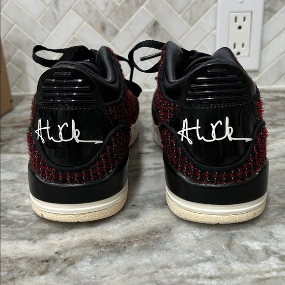 Air Jordan Terri 3 SE Awok - Picture 3 of 7